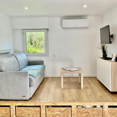 Climatise Avec Piscine Apartment *
