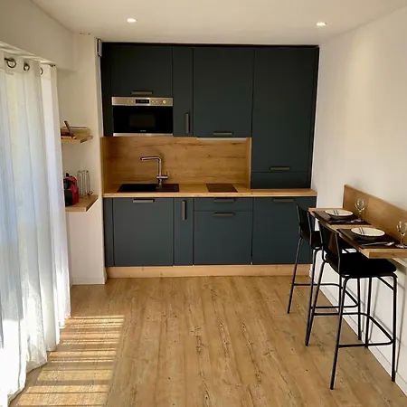 Climatisé Avec Piscine Appartement