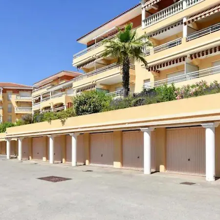 Climatisé Avec Piscine Appartement